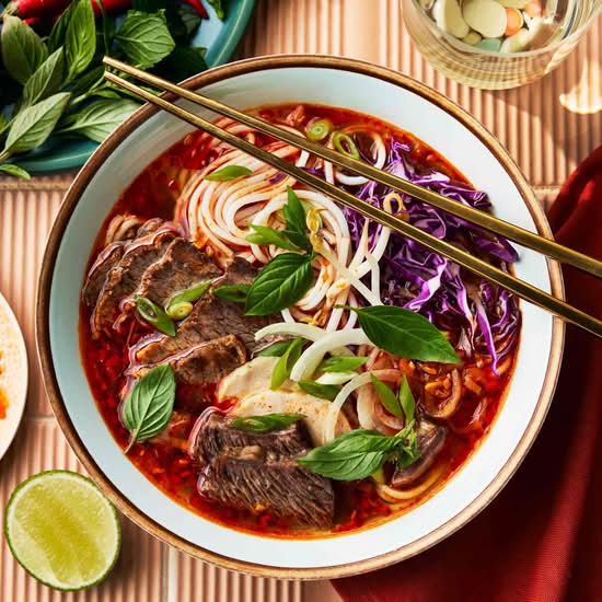 Spicy Lemongrass beef  noodle soup/ Bún bò huế