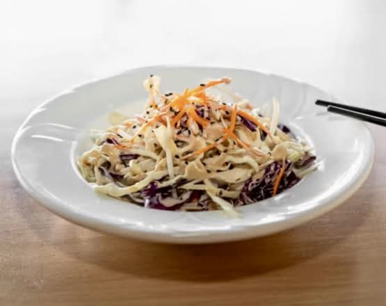 Pho Jade Coleslaws/ bắp cải cà rốt trộn sốt salat