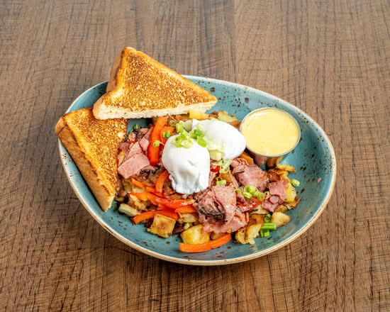 Montreal Smoked Meat Hash & Eggs