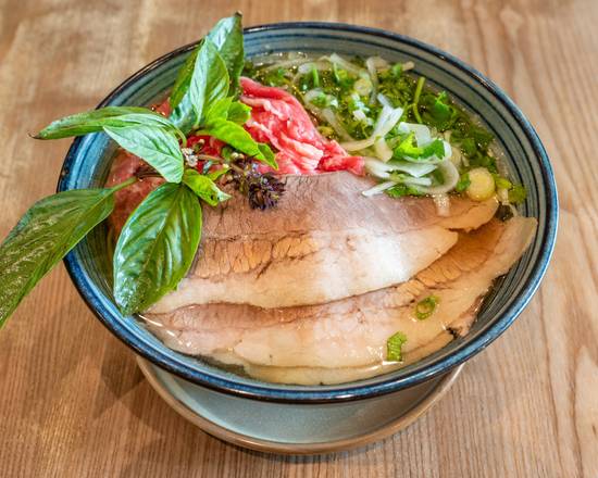P3. Pho with Rare Beef & Brisket
