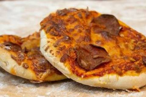 Pepperoni Pizza Bun