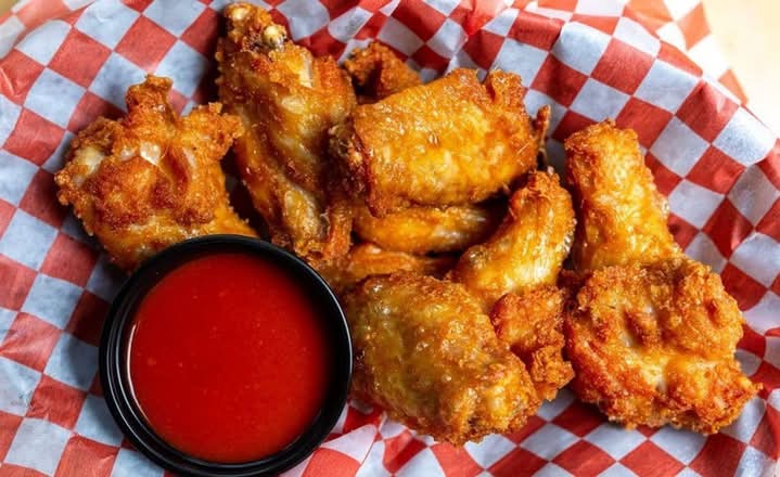 12 WINGS