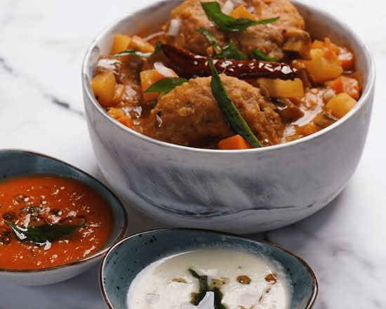 Sivaji Sambhar Vada