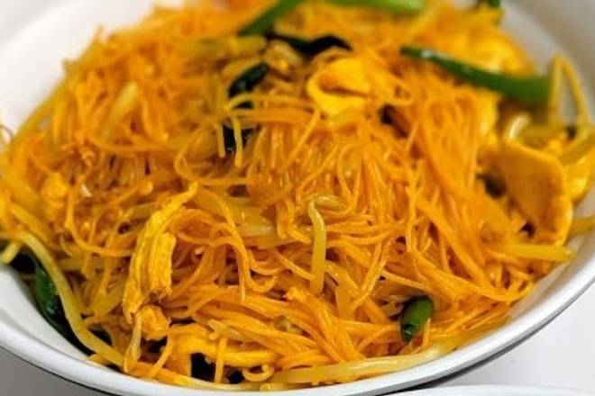 Singapore Noodles (Thin Rice Noodle)