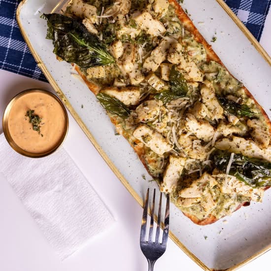 PESTO CHICKEN FLATBREAD