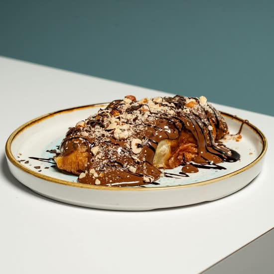 CHOCOLATE HAZELNUT CROISSANT