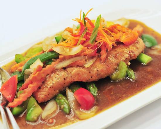 Grilled Salmon (Pla Yang) (8 oz.)