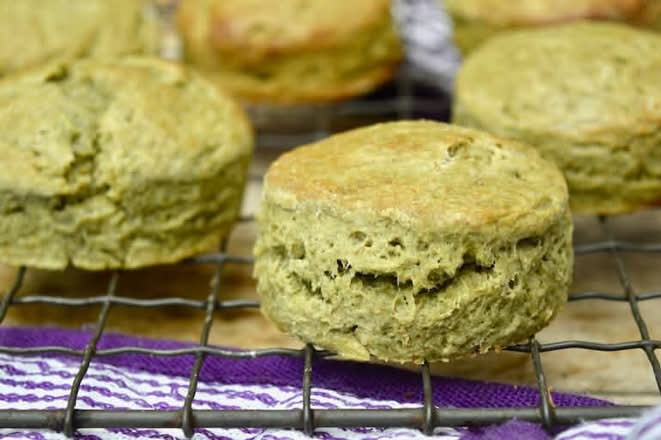 Scone of the day (savory, chedder ham/ sweet, cranberry and white chocolate)