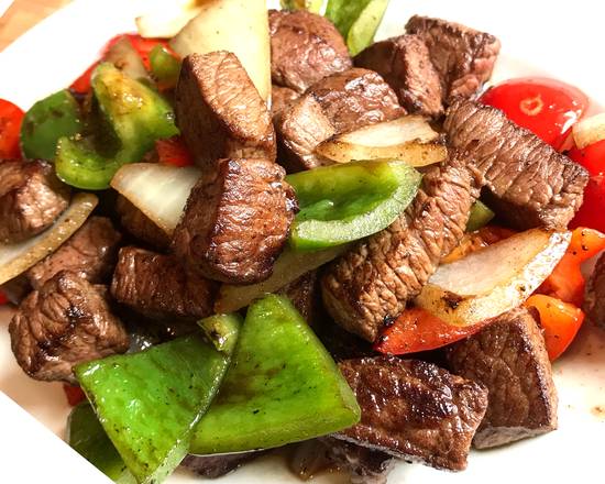 #79 - Stir fried beef cubes with red & green peppers, onions and lemon pepper sauce