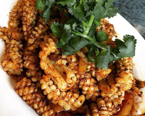 #85 - Spicy stir fried squid with sate sauce