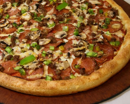 Pepperoni Deluxe Pizza