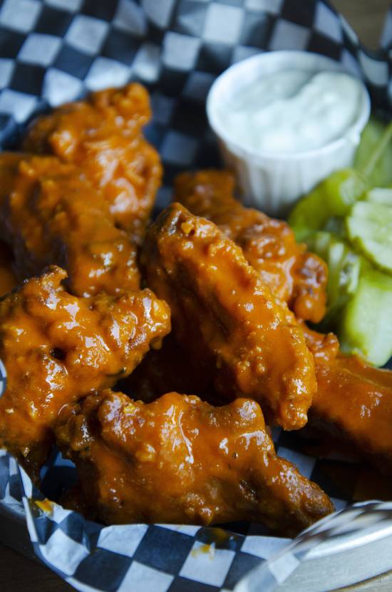 Chicken Wings (1 lb)
