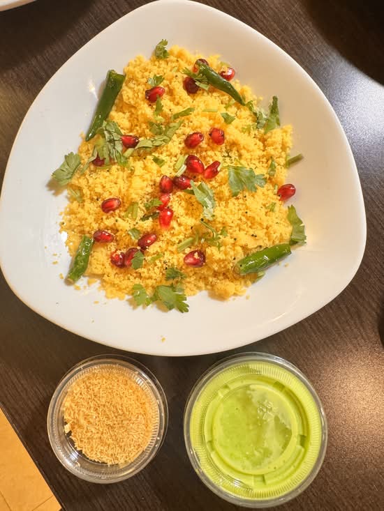 Sev khamani with Sev and Chutney