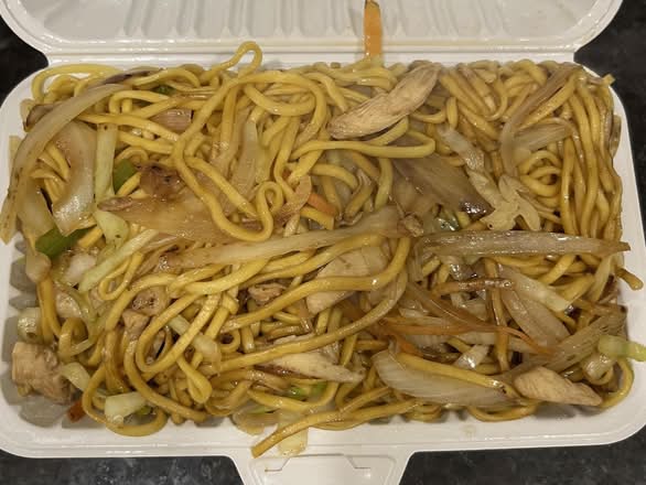 Hakka Noodles - Chicken