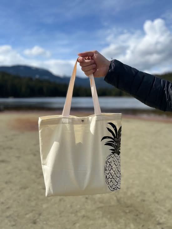 Tote bags
