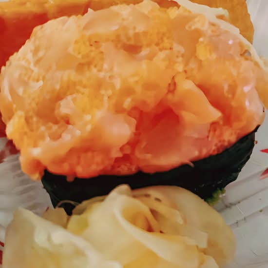 Chopped Scallop Nigiri (1 pc)