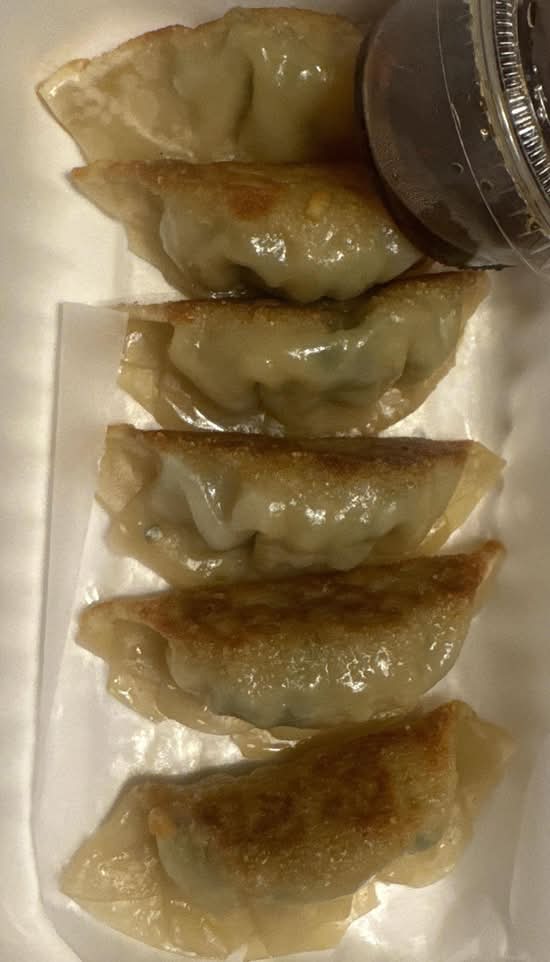 Pork Gyoza (6 pcs)