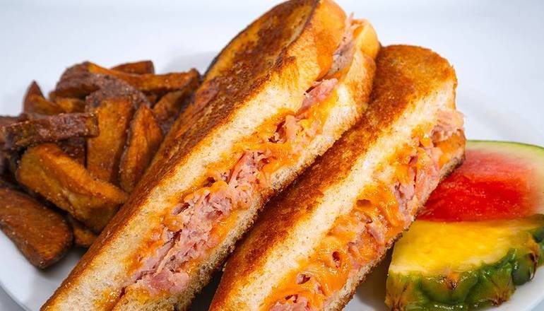 Grilled Cheese / Grilled Cheese