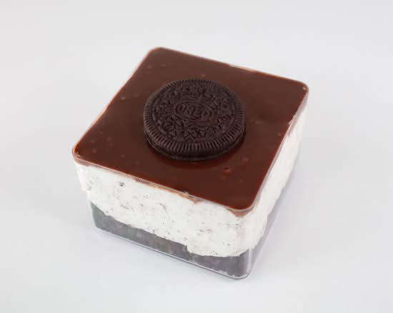 Cookies & Cream Cheese Cake ( Eggfree )