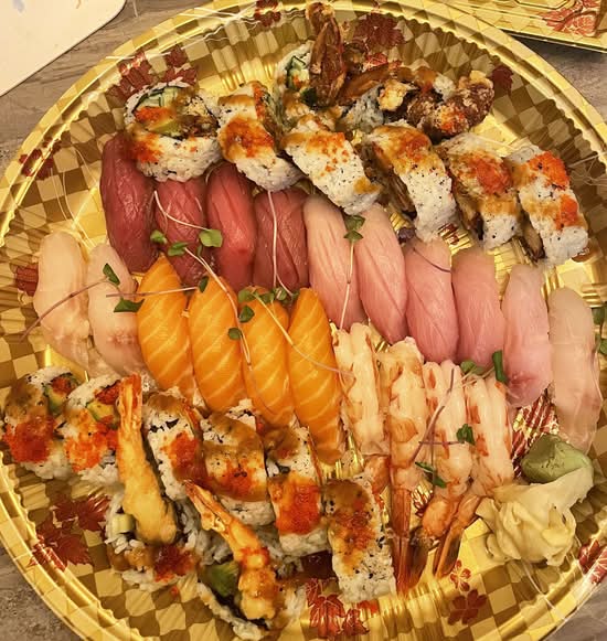 High Class Sushi & Roll Platter (50 Pcs)