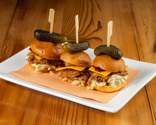 BBQ PORK SLIDERS