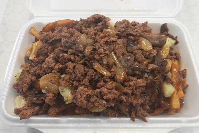 Groundbeef Grilled Onions Mushrooms  Poutine