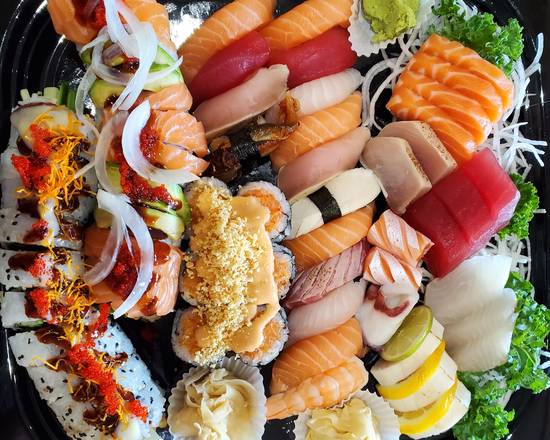 Sushi & Sashimi & Roll Party Tray B