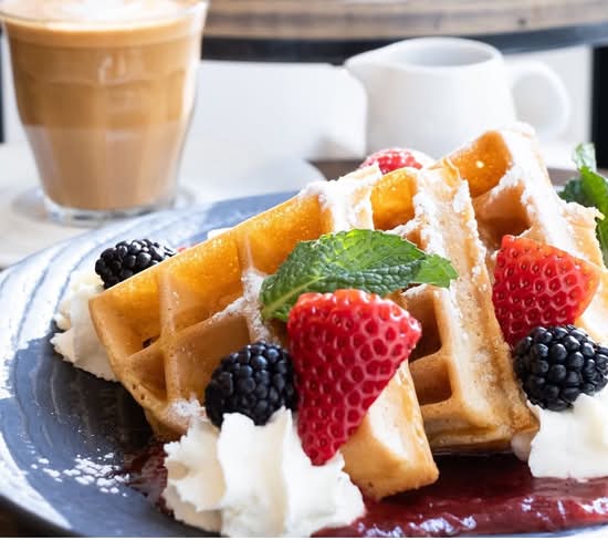 Bacon & Egg Waffles