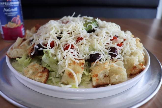 Bruschetta Salad