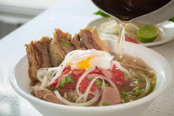 Phở Bò - Beef Noodle Soup
