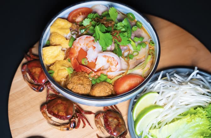 Bún Riêu Cua - Crab Meatball Vermicelli Noodle Soup
