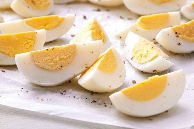 4 Boiled Egg