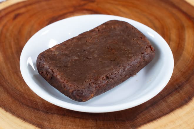 Rum Cake (1 slice)