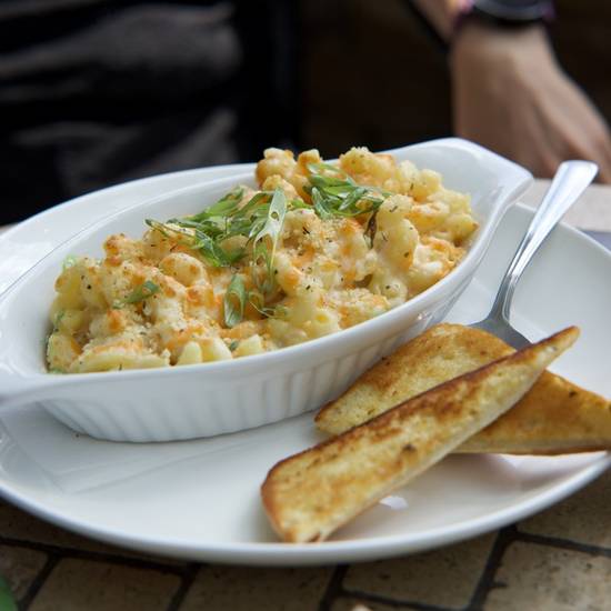 Baked Mac & Cheese