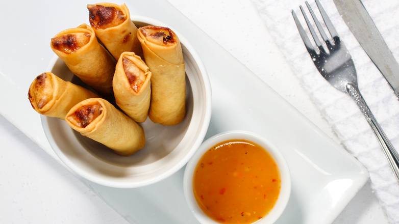 Lumpia Shanghai (6 pcs)