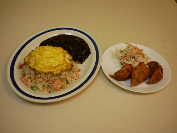 Koon Man Du (3 pcs) and Sam Sun Stir-Fried Rice (군만두 + 삼선볶음밥)