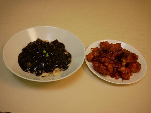 Kan Poong Ki and Ja Jang Myun (깐풍기 + 짜장면)