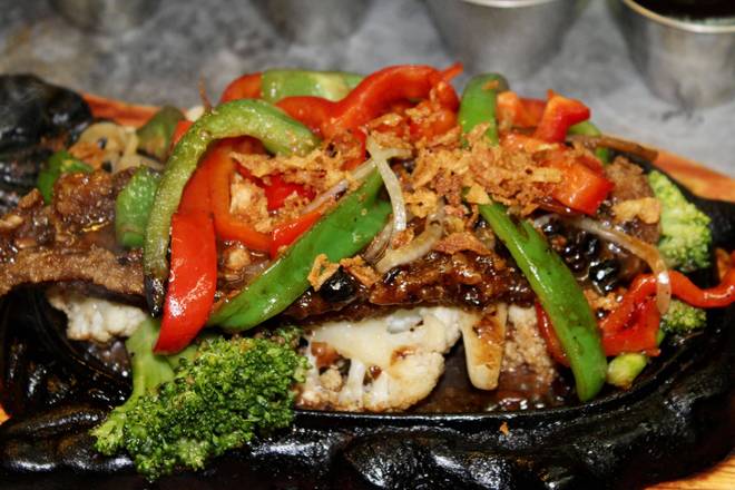 66. Base Fillet with Chili Black Bean Sauce