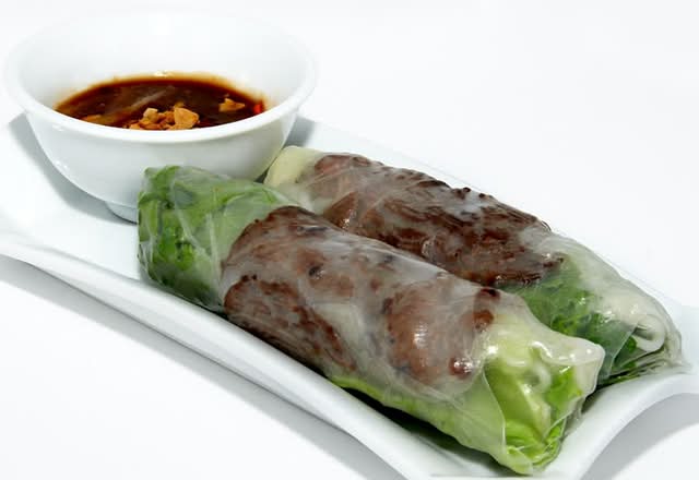 A3. Summer Rolls Beef – Gỏi Cuốn Bò