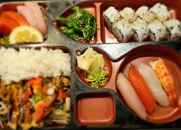 Dinner Box B