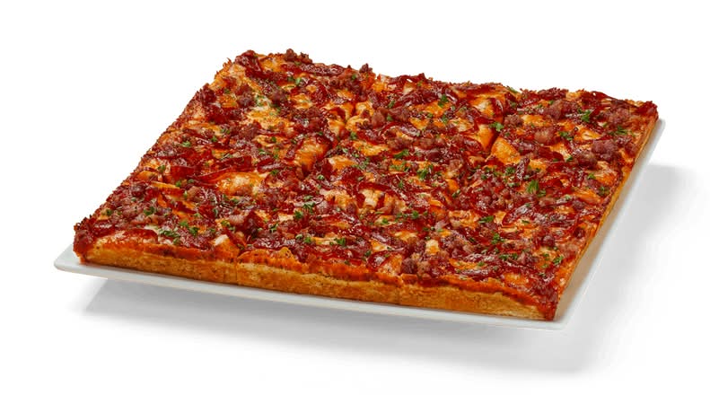 PizzCarrée pepperoni et bacon / Loaded Pepperoni & Bacon Squarefooter™ Pizza