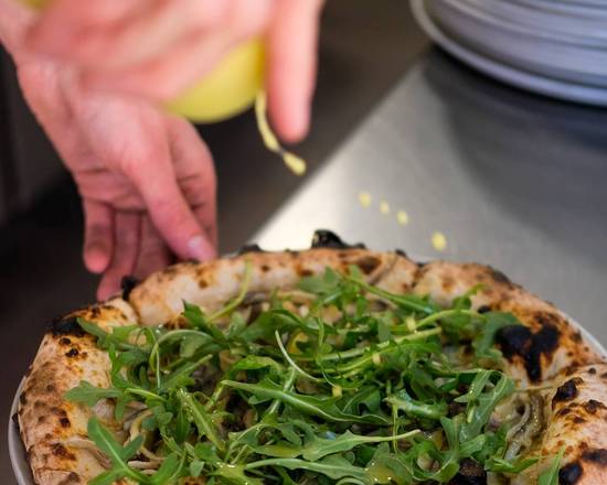 Vegan Mushroom Pizza