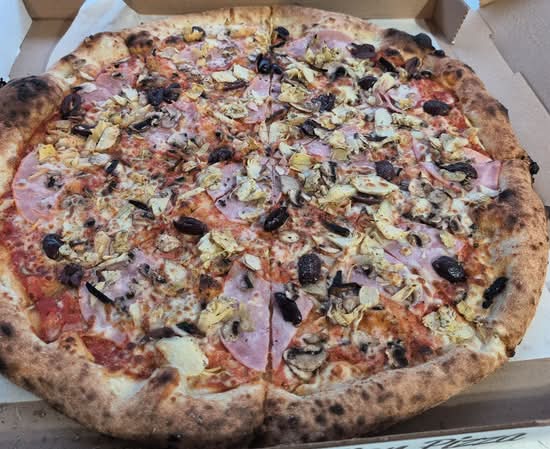 Capricciosa (18")