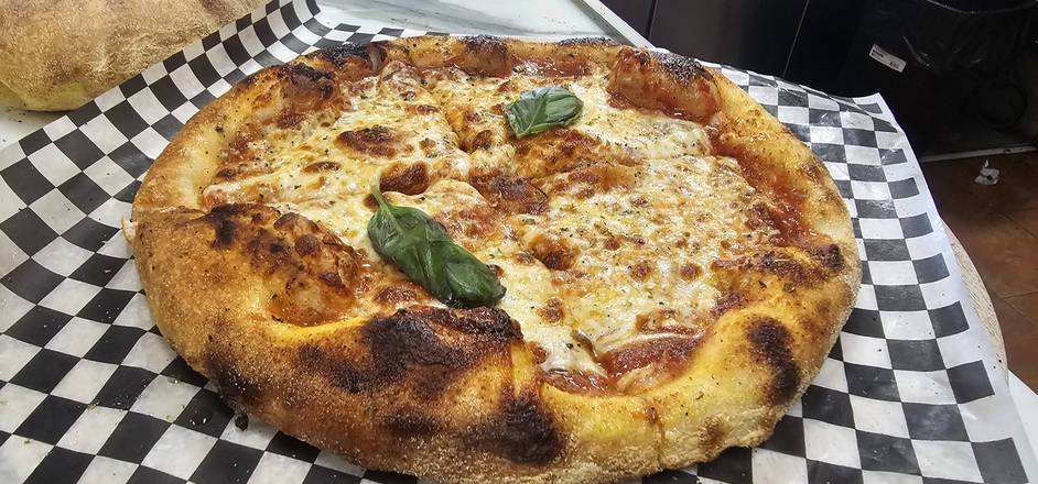 Pizza Margherita / Margarita Pizza