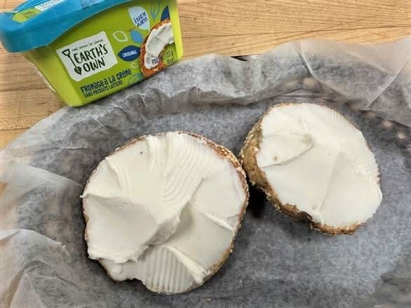 Dairy Free Cream Cheese Shmear (VeryVegan)