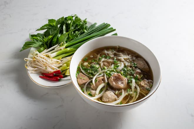 15. Rare Beef and Beef Brisket Pho / Pho Tái Nam (Gf)
