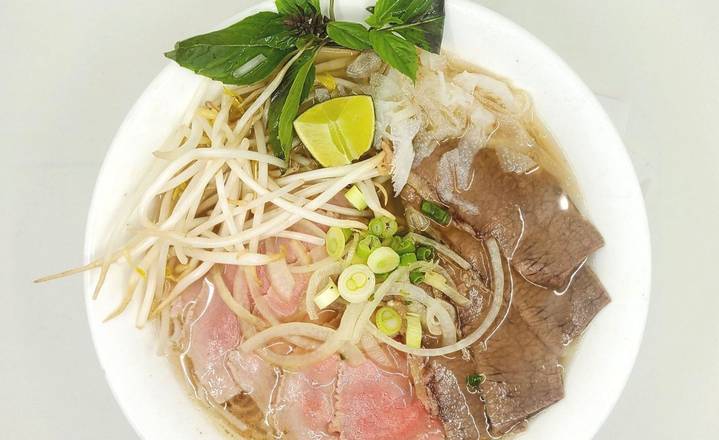 P7. Pho Nam Tai Sach (Large - One Size Only)