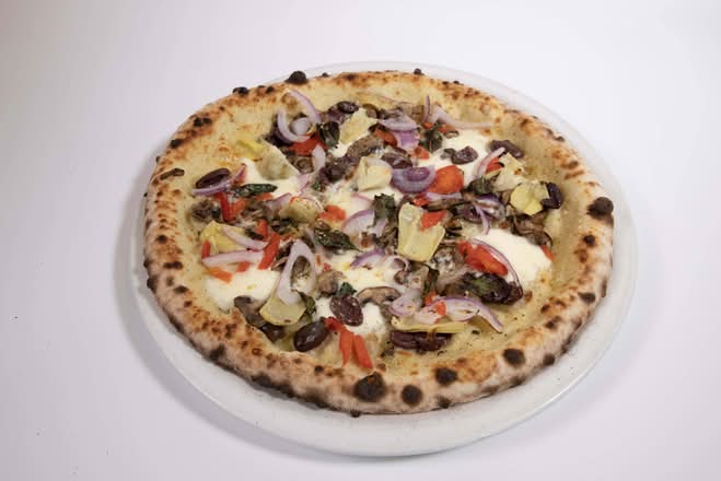 15" Grande Primavera Pizza