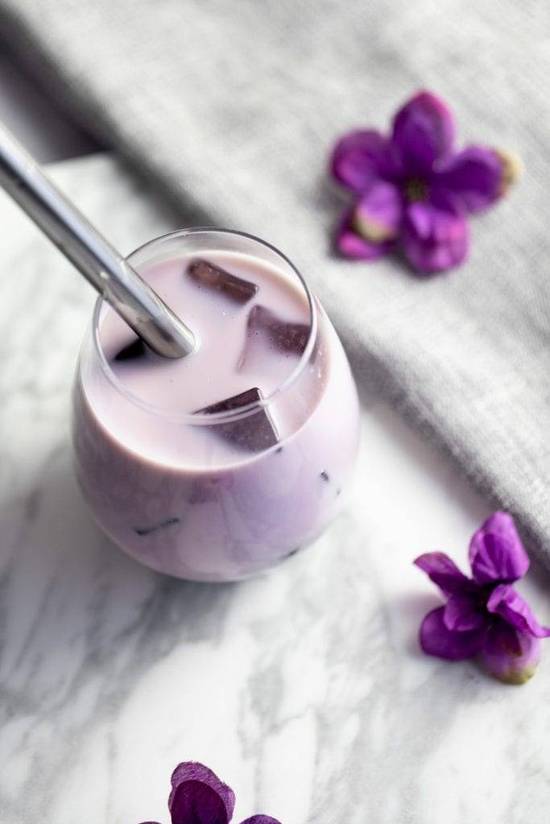 Taro Milk Tea 타로밀크티