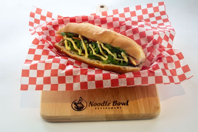 Chicken Banh Mi